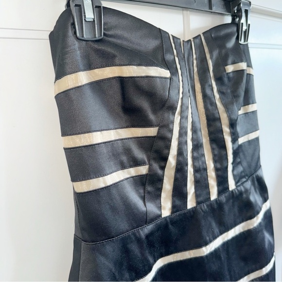 BCBGeneration Black Mini Bustier Dress Sz 4 Strapless Fairy Goth Witchy - Picture 4 of 7